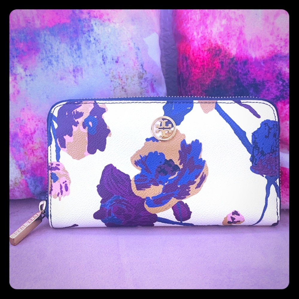 Tory Burch Alpine Snow Wallet